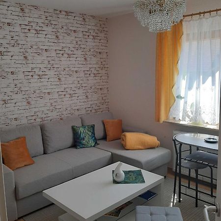 Ferienwohnung Am Suedhang Эттенхайм Экстерьер фото